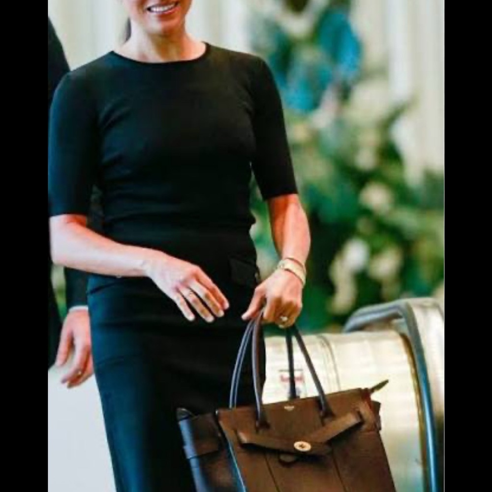 Elegant Brown Leather Handbag